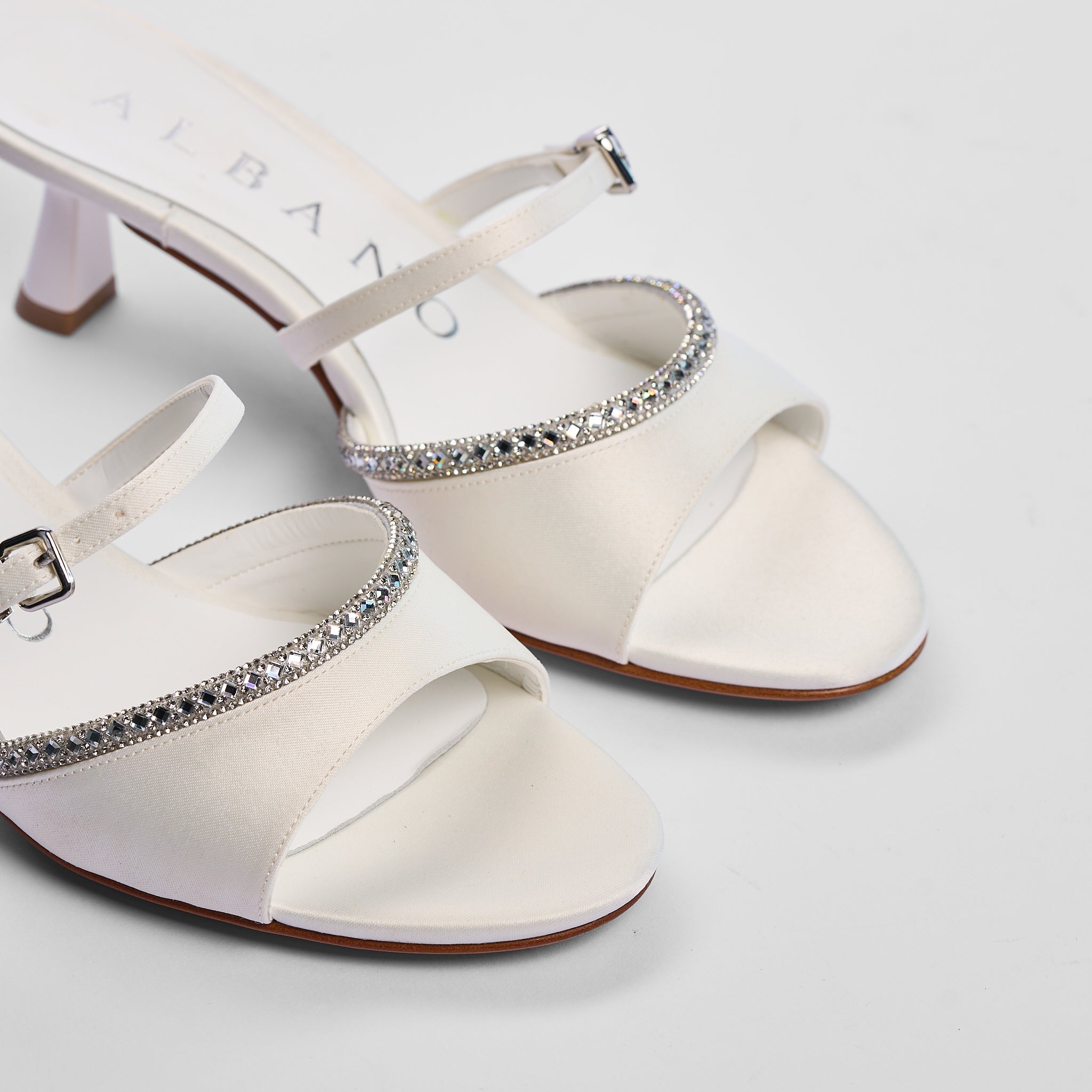 Sandalo Sorrento in Raso Bianco | 5600