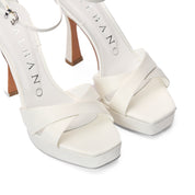 Tokyo Sandal in Beige Velour | 5508