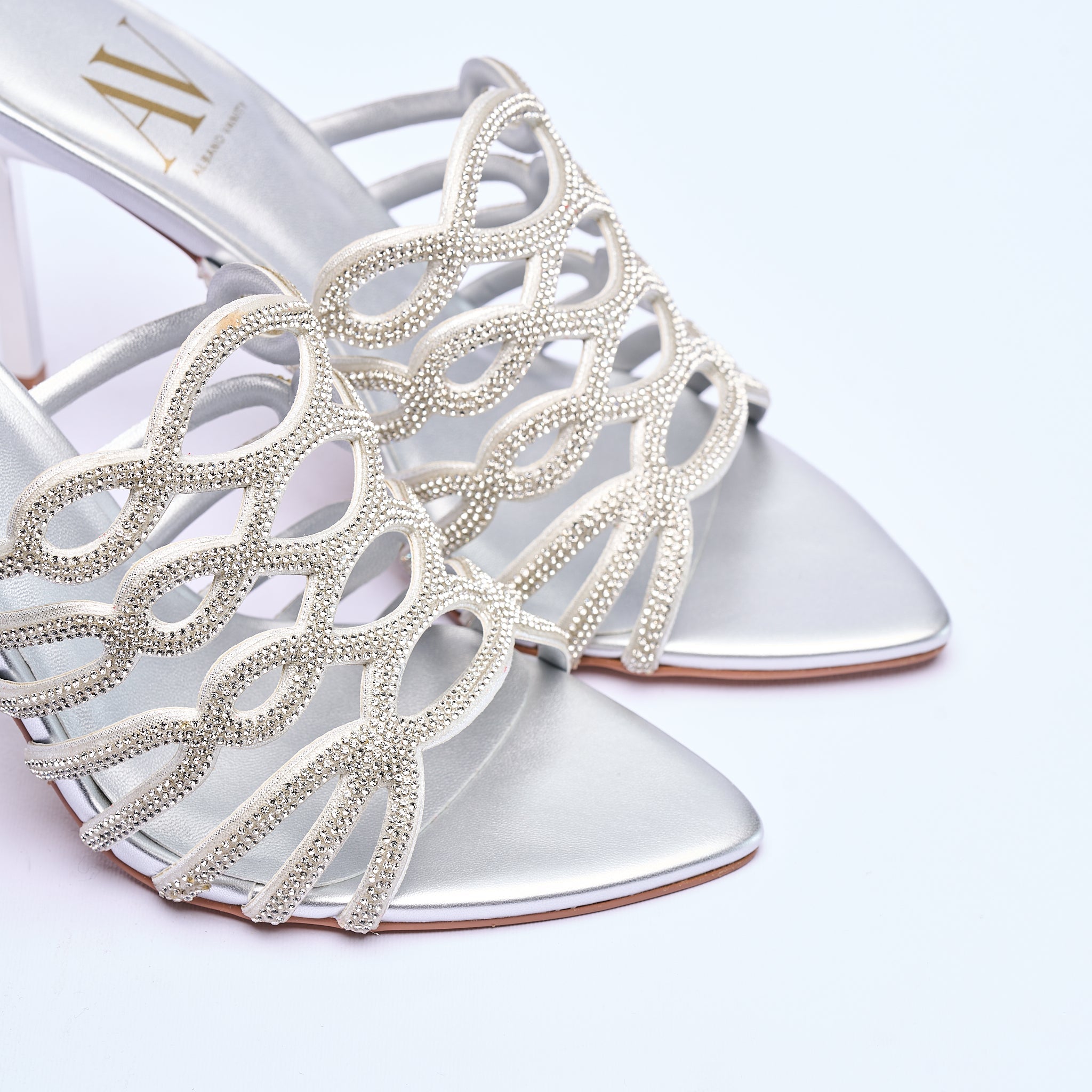 Sandal Crystal Silver | 7009